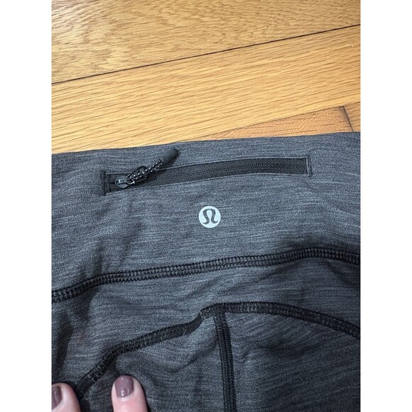 Lululemon Size 4 Speed Tight 28" Heathered Black - Picture 4 of 5